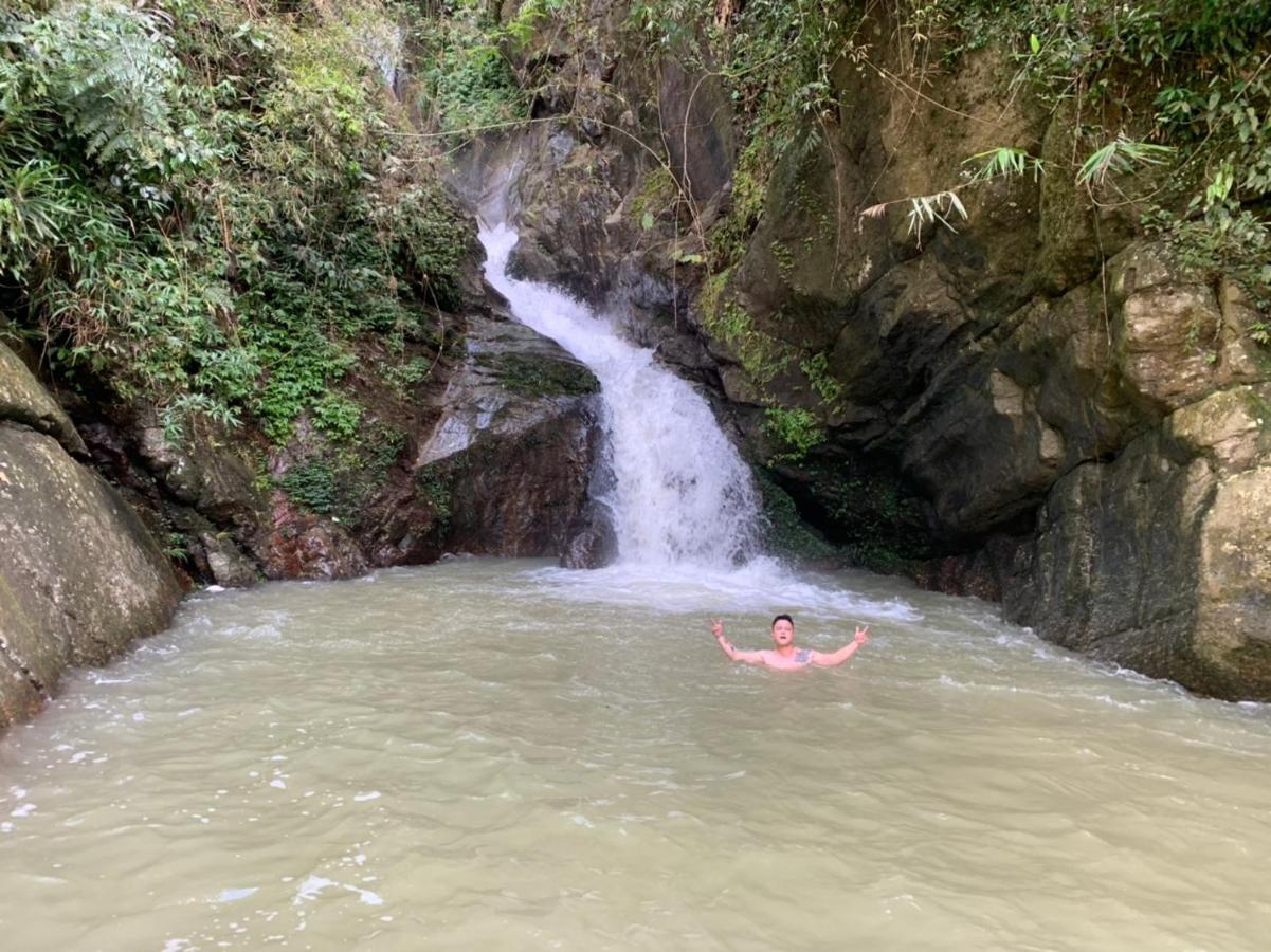 Hotel Nam Ly Retreat Ha Giang Esterno foto